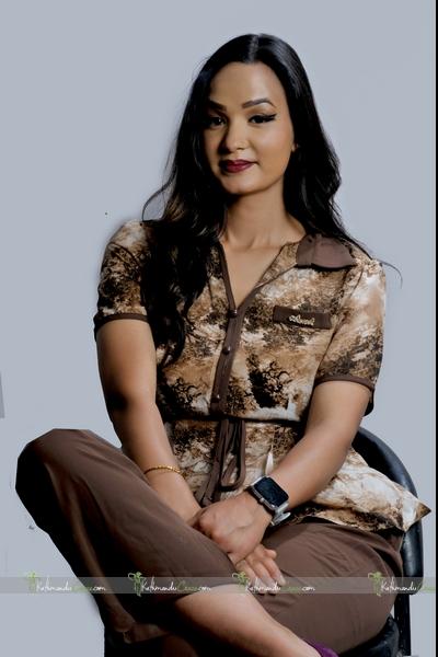 susmita  khatri